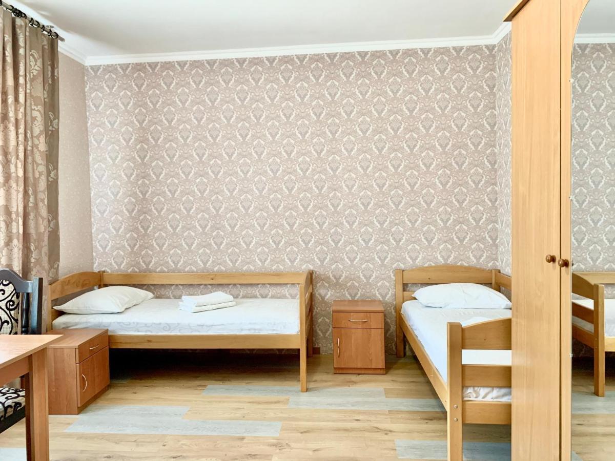 Мини-Гостиница Три Коня Pereyaslav-Khmelʼnytsʼkyy Bagian luar foto