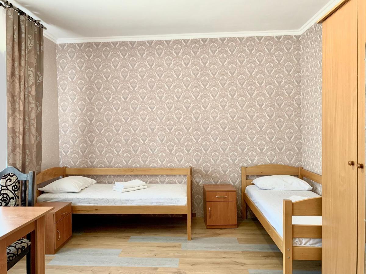 Мини-Гостиница Три Коня Pereyaslav-Khmelʼnytsʼkyy Bagian luar foto